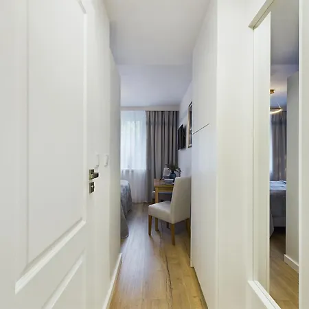 Unique Studio For 2 People Wilanowska In Warsaw By Noclegi Renters Exterior photo