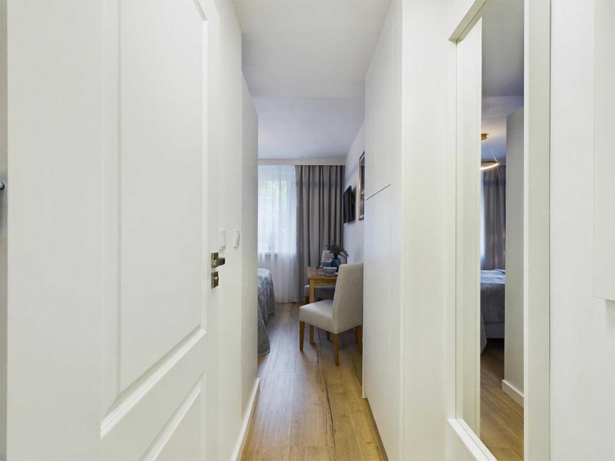 Apartament Unique For 2 People Wilanowska In By Renters Warszawa